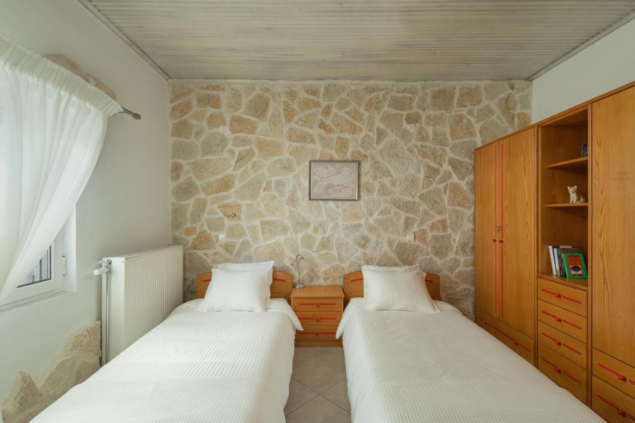 Bungalow Episkopiko Ioannina Eksteriør billede